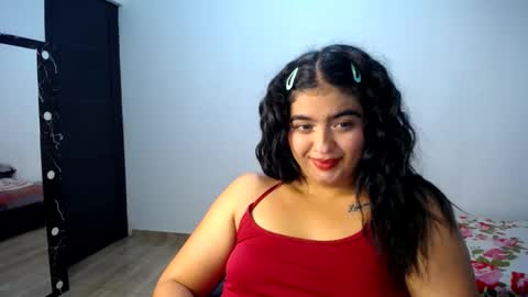Snapshot of electra_sexylegs chatting on October 7, 10:18 pm electra_sexylegs online show from October 7, 10:18 pm