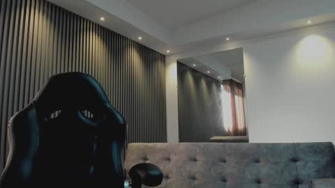 Snapshot of electraa_fox chatting on December 2, 11:56 am Electra online show from December 2, 11:56 am