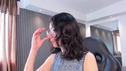 Snapshot of electraa_fox chatting on January 15, 2:13 pm Electra online show from January 15, 2:13 pm