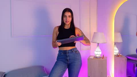 ELECTRA  online show from February 6, 7:17 pm