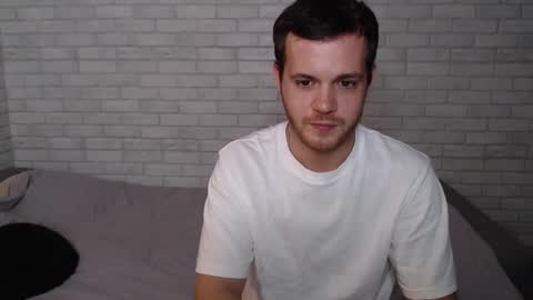 Alex online show from October 12, 4:39 pm