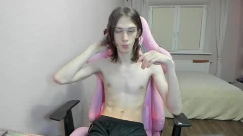 Snapshot of eleganc3 chatting on November 9, 9:35 pm eleganc3 online show from November 9, 9:35 pm