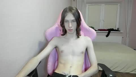 Snapshot of eleganc3 chatting on November 19, 9:26 pm eleganc3 online show from November 19, 9:26 pm