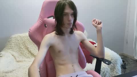 eleganc3 online show from January 19, 7:23 am