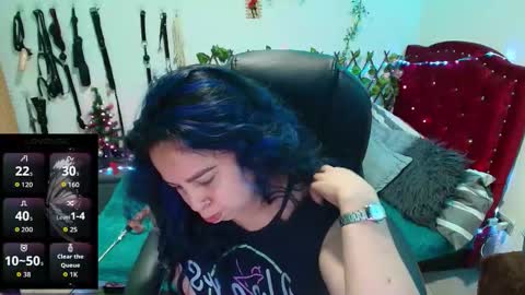 elektra online show from December 1, 4:45 pm