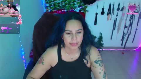 Snapshot of elektra_91 chatting on March 24, 2:16 am elektra online show from March 24, 2:16 am