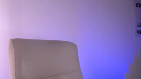 Snapshot of elektra_sky11 chatting on January 26, 1:36 pm Elektra Sky online show from January 26, 1:36 pm