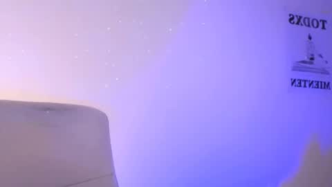 Snapshot of elektra_sky11 chatting on February 12, 1:48 pm Elektra Sky online show from February 12, 1:48 pm