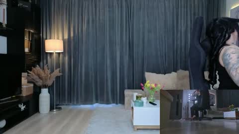 ElektraSheDemon online show from March 10, 7:35 am