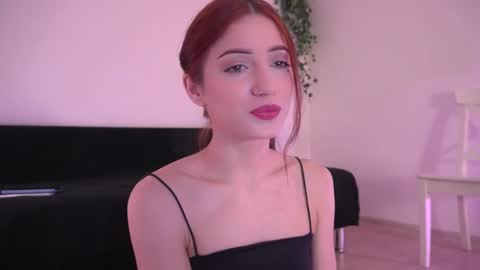 Snapshot of elena_li chatting on March 10, 12:07 am elena_li online show from March 10, 12:07 am