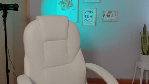 Elena online show from January 24, 8:11 pm