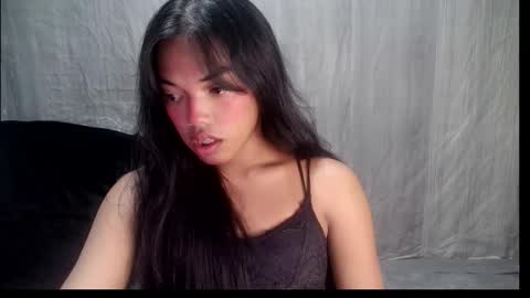 Snapshot of elenacum chatting on October 23, 4:50 pm elenacum online show from October 23, 4:50 pm