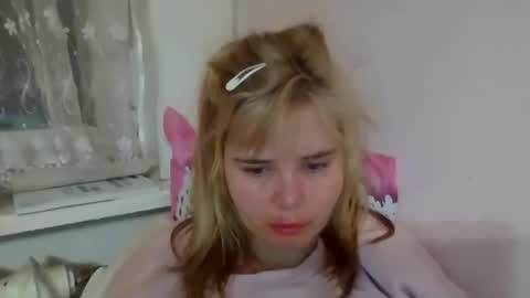 Elena online show from February 6, 5:49 pm