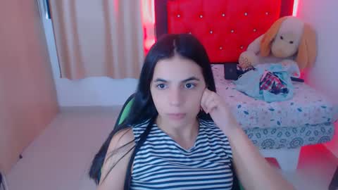 agnes online show from December 20, 5:40 pm