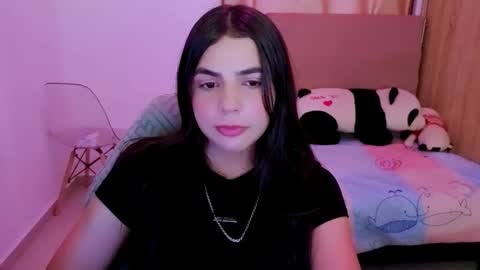 agnes online show from April 10, 7:51 pm