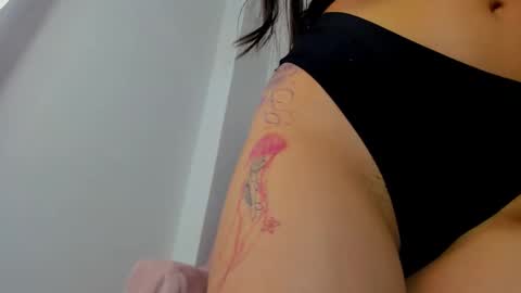 Elena  online show from January 15, 1:05 pm