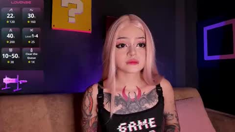 ELETTRA online show from October 19, 10:10 pm