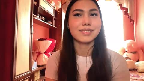 Snapshot of elfredamorr chatting on October 14, 9:10 am Sofia online show from October 14, 9:10 am