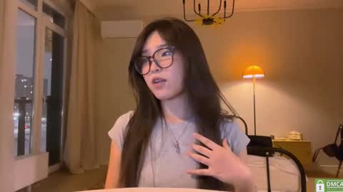 Snapshot of elfredaruckle chatting on February 22, 5:44 pm Aira online show from February 22, 5:44 pm