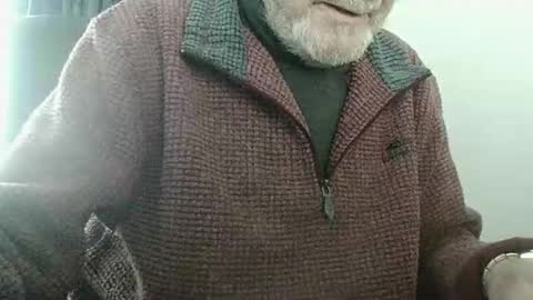 Snapshot of elfyonee chatting on December 8, 11:03 am elfyonee online show from December 8, 11:03 am