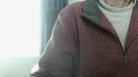 Snapshot of elfyonee chatting on January 5, 9:15 am elfyonee online show from January 5, 9:15 am