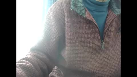 Snapshot of elfyonee chatting on February 28, 12:09 pm elfyonee online show from February 28, 12:09 pm