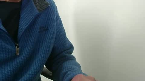 Snapshot of elfyonee chatting on October 1, 9:59 am elfyonee online show from October 1, 9:59 am