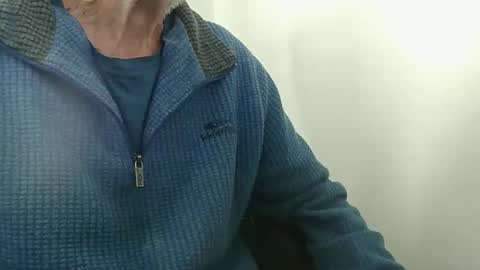 Snapshot of elfyonee chatting on October 15, 12:05 pm elfyonee online show from October 15, 12:05 pm