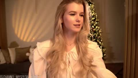 Eli online show from January 10, 9:30 pm