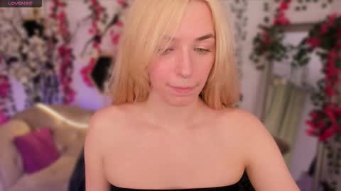 Eli online show from November 6, 8:43 pm