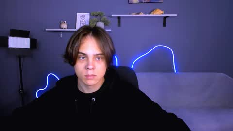 Snapshot of elian_flame chatting on October 15, 8:47 am elian_flame online show from October 15, 8:47 am