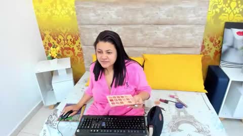 Eliana online show from January 13, 3:56 am