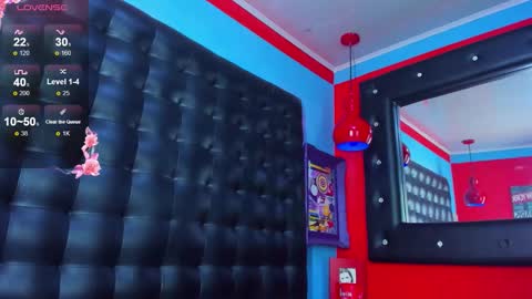 ---Elian--- online show from October 10, 5:12 pm