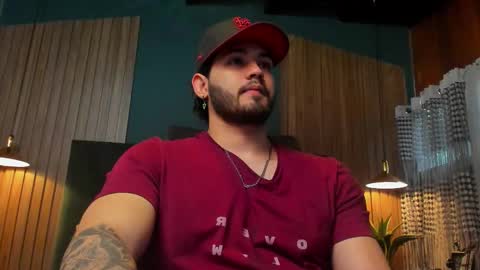 Snapshot of eliankeiser chatting on January 13, 11:59 am Elian online show from January 13, 11:59 am