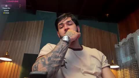 Snapshot of eliankeiser chatting on January 14, 12:22 pm Elian online show from January 14, 12:22 pm