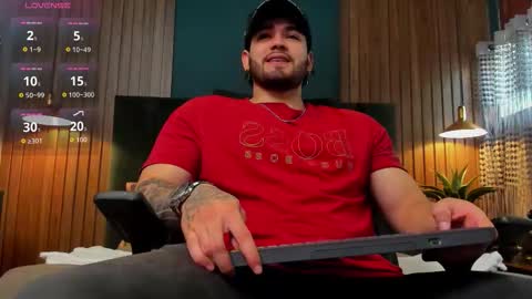 Snapshot of eliankeiser chatting on January 16, 1:37 pm Elian online show from January 16, 1:37 pm