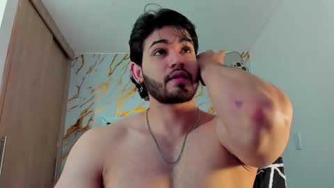 Snapshot of eliankeiser chatting on February 20, 3:01 pm Elian online show from February 20, 3:01 pm