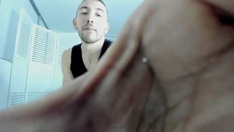 Your favorite Boy online show from November 9, 12:03 pm