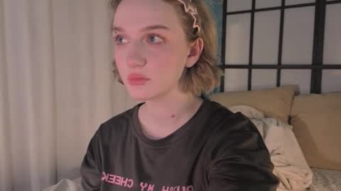 Ellie online show from December 5, 5:38 am