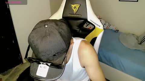 bby-santy online show from November 1, 7:05 pm