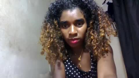 elina981 online show from June 2, 10:23 pm