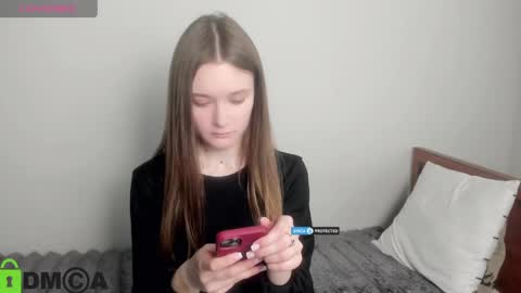 Snapshot of elina_x chatting on May 7, 1:27 pm elina_x online show from May 7, 1:27 pm