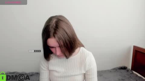 Snapshot of elina_x chatting on May 31, 1:07 pm elina_x online show from May 31, 1:07 pm