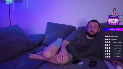 Elna and Tom online show from March 20, 10:14 pm