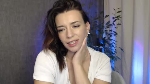 Elina online show from December 4, 3:37 am