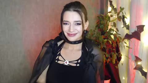 Elina online show from November 1, 12:01 am