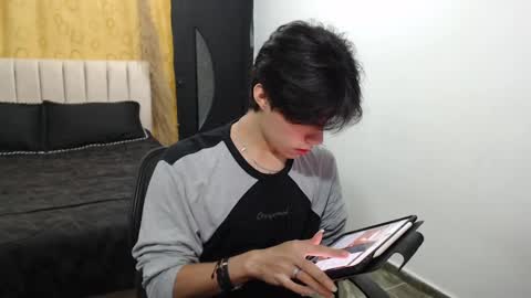 ELIO online show from December 13, 8:09 am