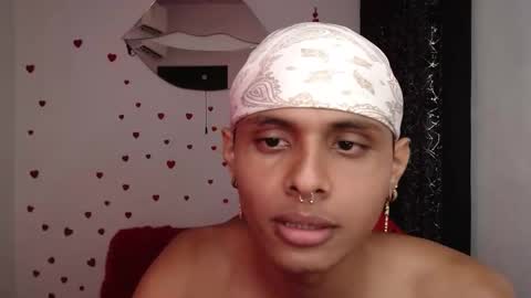 elio_fox online show from March 21, 6:40 am