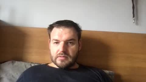 Snapshot of eliot26 chatting on October 7, 12:02 pm e26 online show from October 7, 12:02 pm