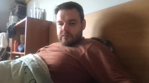 e26 online show from March 1, 10:06 am